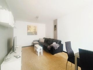 Flat in Calle nuestra señora de la cabe 52. Piso  de vpo en venta telde