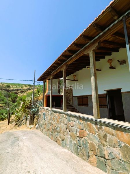 Foto 64b9f3a7-310c-4bb0-9396-b9659224632a. Masia amb aparcament a Valle de los Nueve - El Ejido - Medianías Telde