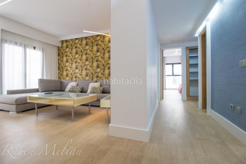 Foto 4cbdc8ca-b2a3-4464-a2bb-ec5a8704fdde. Alquiler piso en calle buenos aires 13 piso alquiler Triana en Palmas de Gran Canaria (Las)