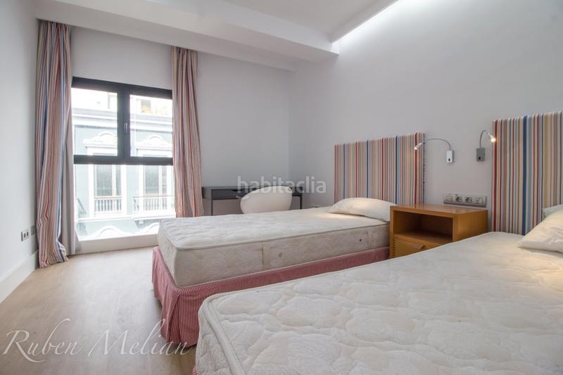 Foto 633c8267-17c2-4c94-9c56-0402f54cb3c8. Rent flat in calle buenos aires 13 in Triana Palmas de Gran Canaria (Las)