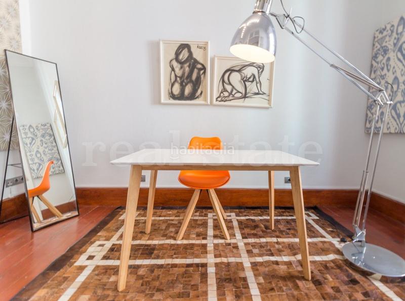 Foto b8d1dd60-2429-4274-9d23-eae11083f72f. Chalet en calle domingo j navarro 31 casa en Triana céntrica en Palmas de Gran Canaria (Las)