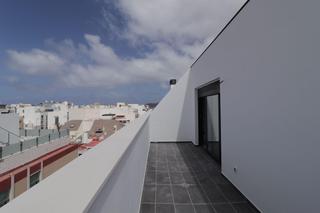 Àtic a Calle bernardo de la torre 62. Piso en venta cerca de las canteras
