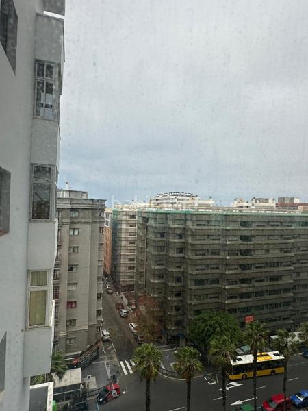 Foto 96c6e13d-959b-45b7-b1ab-e80cd9c4c24c. Alquiler piso luminoso piso en avenida mesa y lópez listo para entrar a vivir en Palmas de Gran Canaria (Las)