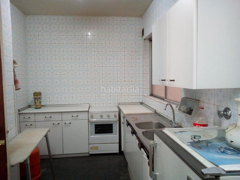 Foto f62b7b07-16f1-4665-800b-214d0d76745b. Appartement avec parking dans Reyes Católicos Burgos