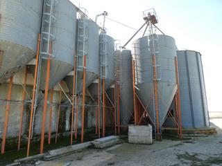 Nau industrial a Villahoz