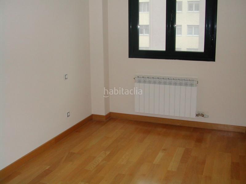 Foto c1f61e0a-6541-479d-9781-318d41c39f3a. Appartement avec chauffage dans Juan XXIII - Las Torres - G2 Burgos