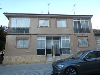 Casa adossada  Calle maestro de burgos