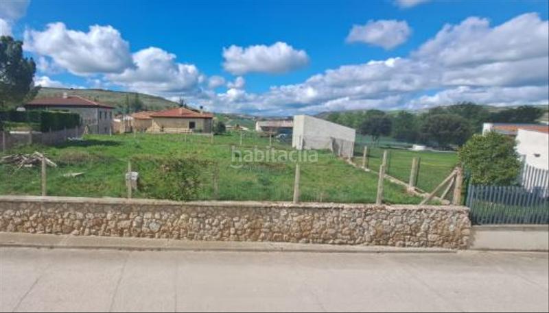 Foto ea59ce70-2dea-4d32-823a-c3505f21d944. Terreno residencial en Isar