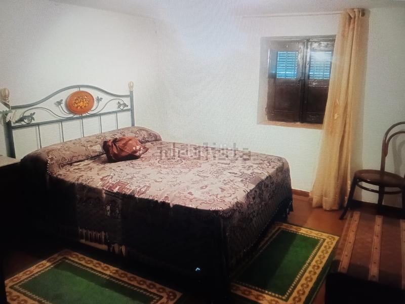 Foto fba36a46-91c8-408f-b8bf-2b8631a51ced. Casa adosada en Covarrubias