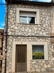 Semi detached house in Santa María del Campo