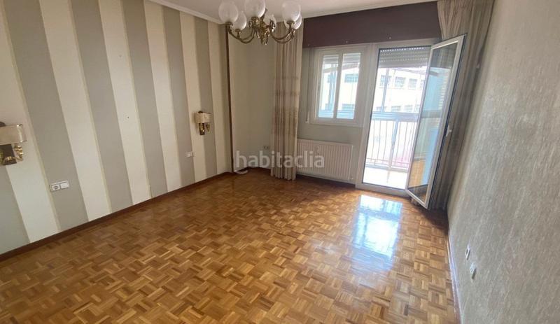 Foto ee0c2722-7fb8-416d-86d3-7154daa4d83e. Appartement avec chauffage parking dans El Carmen - Barrio Gimeno Burgos