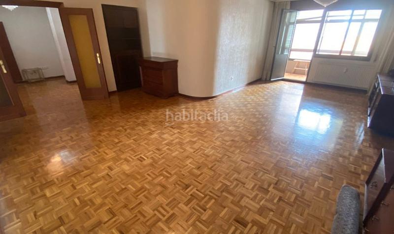 Foto f880f7bc-d9c8-4345-9379-3ce404886785. Appartement avec chauffage parking dans El Carmen - Barrio Gimeno Burgos