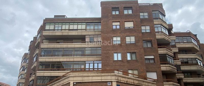 Foto d0439c2d-4547-466d-bb23-2e3effcb292e. Flat with heating parking in El Carmen - Barrio Gimeno Burgos