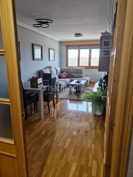 Foto 85507dff-478c-4f7e-9428-f83bf562390d. Etagenwohnung mit heizung parking in Barriada de Yagüe Burgos