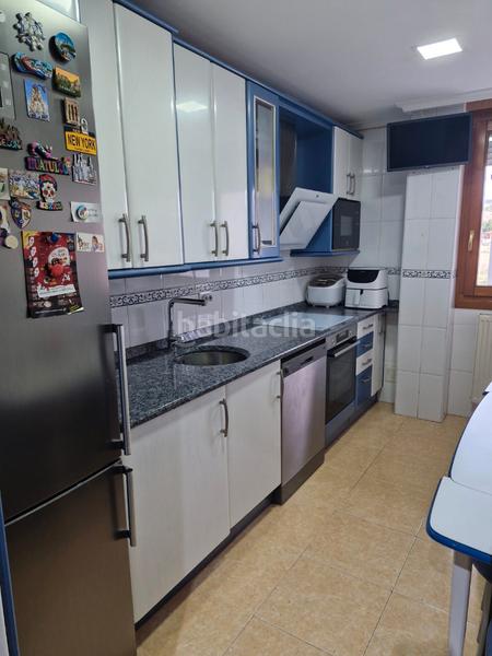 Foto ad0198d2-9495-444b-a3d4-4345fa03affe. Etagenwohnung mit heizung parking in Barriada de Yagüe Burgos