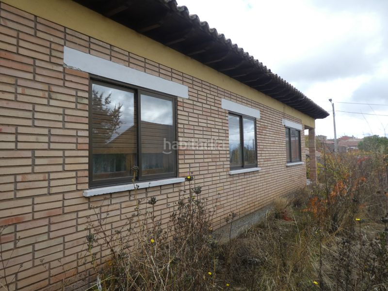 Foto 0e71640d-6cb7-43a4-93a9-554bc1918c95. Chalet mit kamin heizung in Santa María del Campo