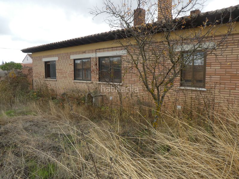 Foto 7f75ed4c-9925-4c9a-88ea-7b19f5798f4b. Chalet mit kamin heizung in Santa María del Campo