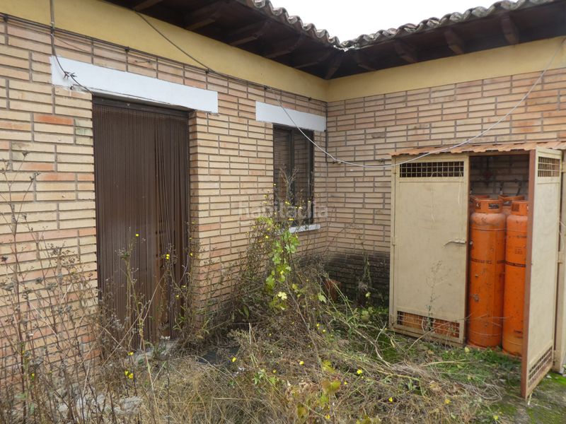 Foto df721a7f-5591-4385-ac3e-3436956be603. Chalet mit kamin heizung in Santa María del Campo