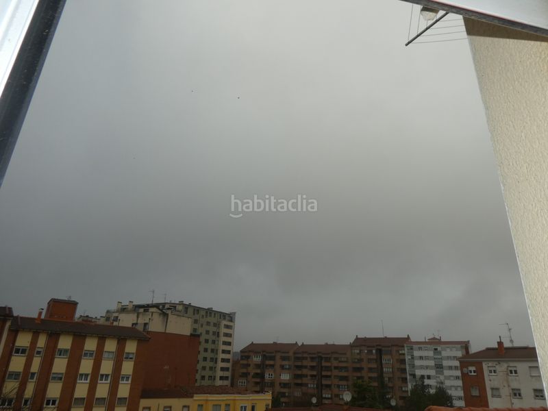 Foto 0c9e54a0-44ac-430c-a745-56385421ec10. Piso en San Julián - Barriada de Cortes Burgos