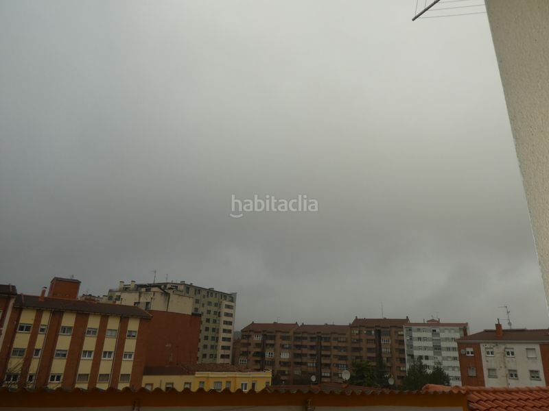 Foto 2a596b5d-7837-4af7-acbb-40fcb3350778. Piso en San Julián - Barriada de Cortes Burgos