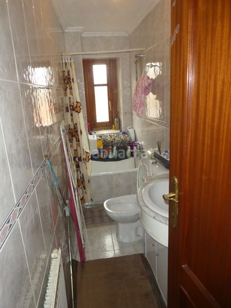 Foto 55130f42-3344-4fc2-b223-3225bb651a35. Piso en San Julián - Barriada de Cortes Burgos