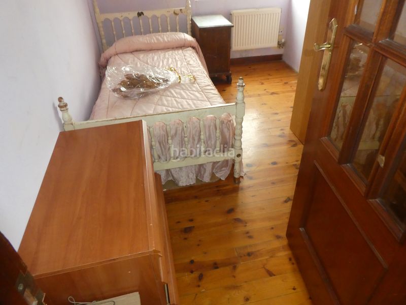 Foto e7d118ae-2e3e-41bd-bd0d-8576937697e0. Piso en San Julián - Barriada de Cortes Burgos