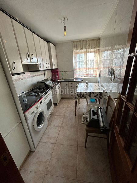 Foto f96a0faf-7894-4103-a3c9-e8933026e284. Piso en San Julián - Barriada de Cortes Burgos