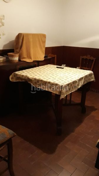 Foto aa9af201-67ea-4781-a160-4d0b9b6166d3. Casa adossada a Covarrubias