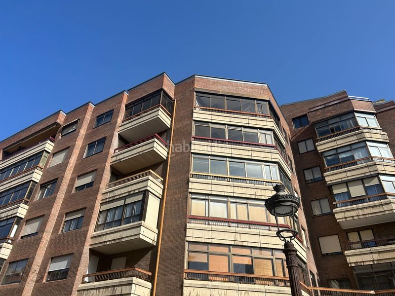 Foto 0d167219-42d8-4357-8aa9-448c124ee8ac. Pis amb aparcament a El Carmen - Barrio Gimeno Burgos