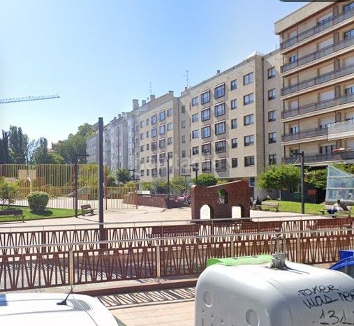 Foto 7ae40de5-d3e4-4928-ac9f-1b41e6c14c75. Pis amb calefacció a Los Vadillos - R. Sanitaria - Pozanos Burgos
