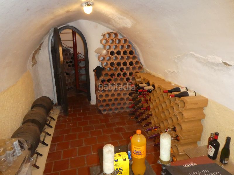 Foto 58b42857-7a22-40b3-9261-3344d09da83a. Maison jumelée avec chauffage parking dans Presencio