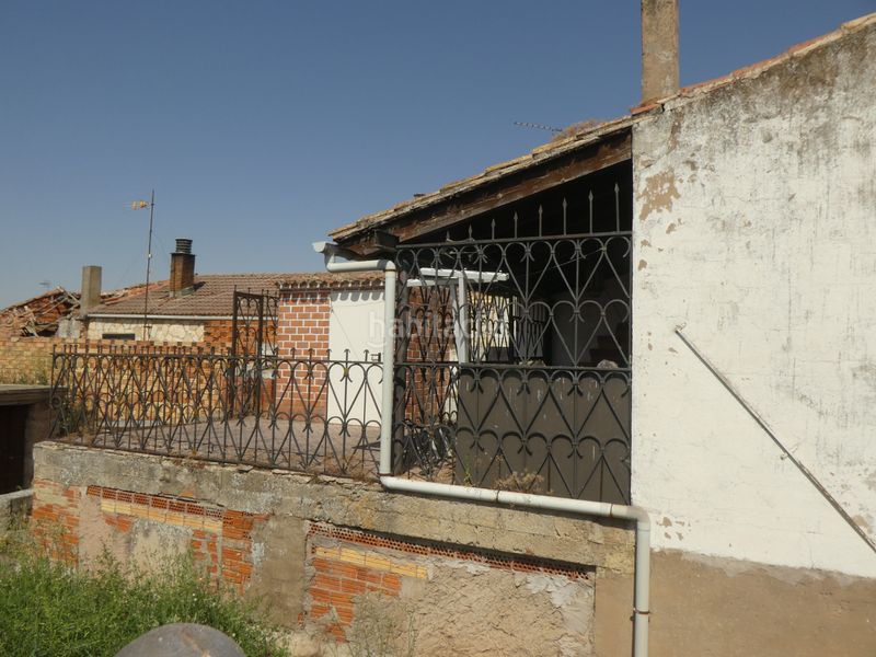 Foto a5bc0964-40ea-49a0-8546-ea4aa29f1c7c. Maison jumelée avec chauffage parking dans Presencio