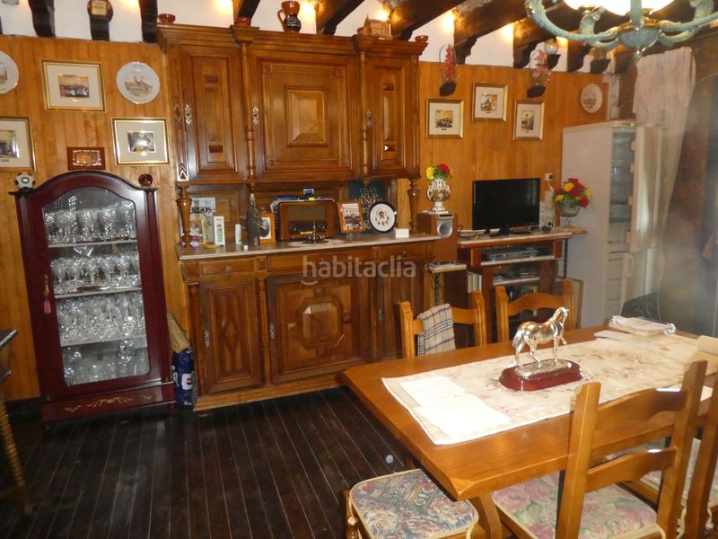 Foto cddea29a-7240-4f0d-b35f-6e57d6df95b1. Maison jumelée avec chauffage parking dans Presencio