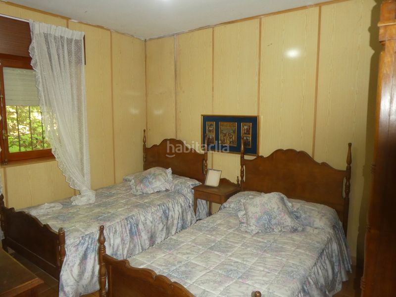 Foto 162069d1-d51f-44ca-86d8-bee09e062f0c. Casa adossada amb xemeneia calefacció a Castrillo del Val