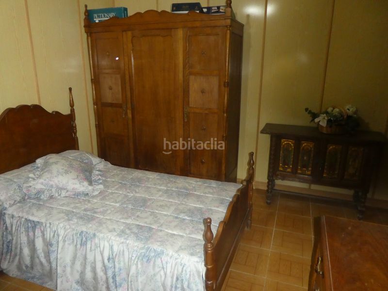 Foto 44ae57d5-1939-4b09-81bc-8bc1017c03f8. Casa adossada amb xemeneia calefacció a Castrillo del Val