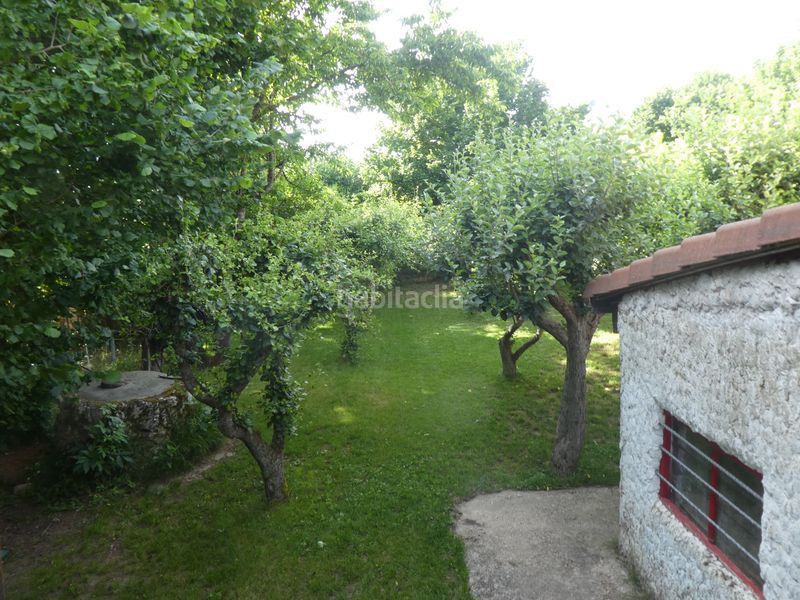 Foto 5ad18a5a-2132-4b2c-9a5e-f593ed610cb2. Casa adossada amb xemeneia calefacció a Castrillo del Val