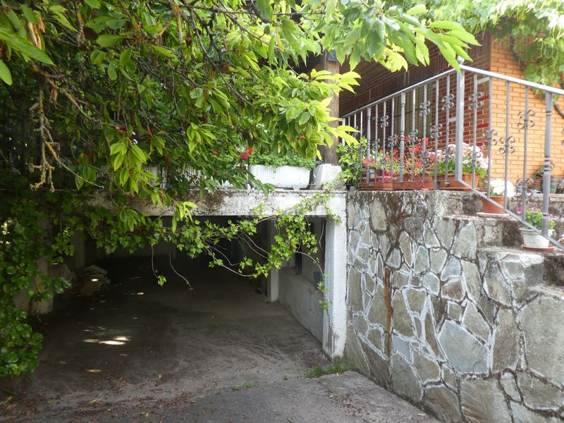 Foto 8b0c07f0-98f4-476a-8a37-94d8c099a4c9. Casa adossada amb xemeneia calefacció a Castrillo del Val