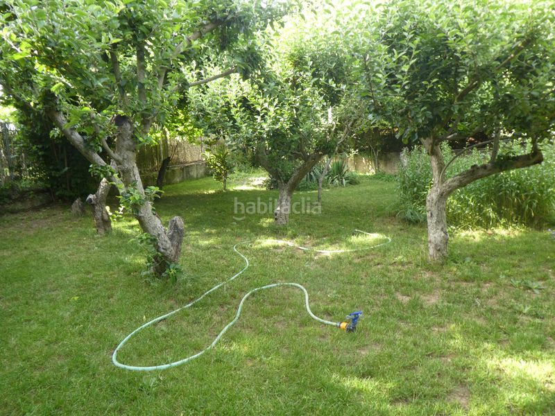 Foto a7954fdc-3604-4385-b44e-9e43f98006ea. Casa adossada amb xemeneia calefacció a Castrillo del Val
