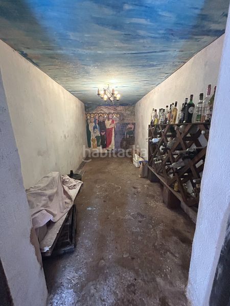 Foto aa69b372-630b-49e0-8360-bf6d2cb573cd. Casa adossada amb xemeneia calefacció a Castrillo del Val