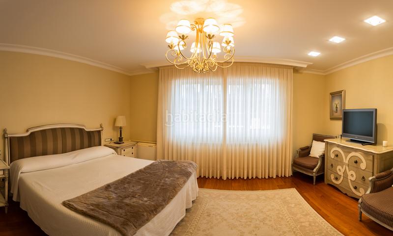 Foto 17c05f7a-918f-405f-a8b7-ca3d3b2e267d. Casa exclusivo chalet en arillo en Dorneda Oleiros