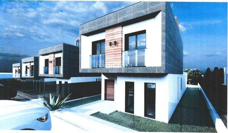 Foto 174cb34e-9814-4513-9479-a5b1e8d2db71. Terreno residencial parcela urbana en rúa xuncos, en Oleiros