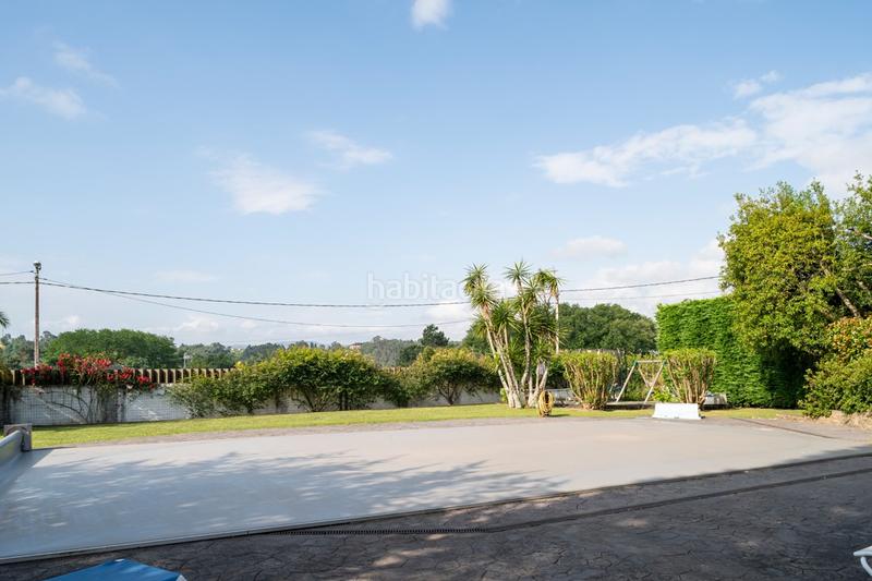 Foto 0c207d59-66f7-4058-aa22-7b3bbaac416c. Casa con riscaldamento parcheggio piscina in Nós Oleiros