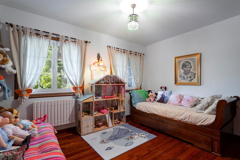 Foto 58b5d1d4-556d-48f2-9d40-0232b07e39ca. Casa con riscaldamento parcheggio piscina in Nós Oleiros