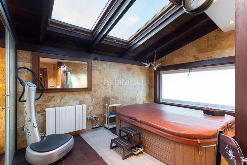 Foto 607c6af4-3e95-4693-a243-6228b3ea9359. Casa con riscaldamento parcheggio piscina in Nós Oleiros