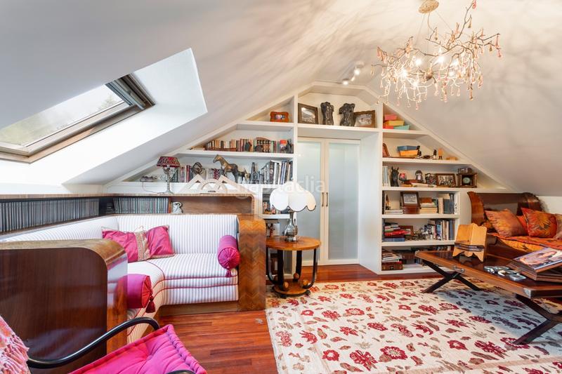 Foto 791c6c91-7067-46b8-bfa9-c1ad9f1becbc. Casa con riscaldamento parcheggio piscina in Nós Oleiros