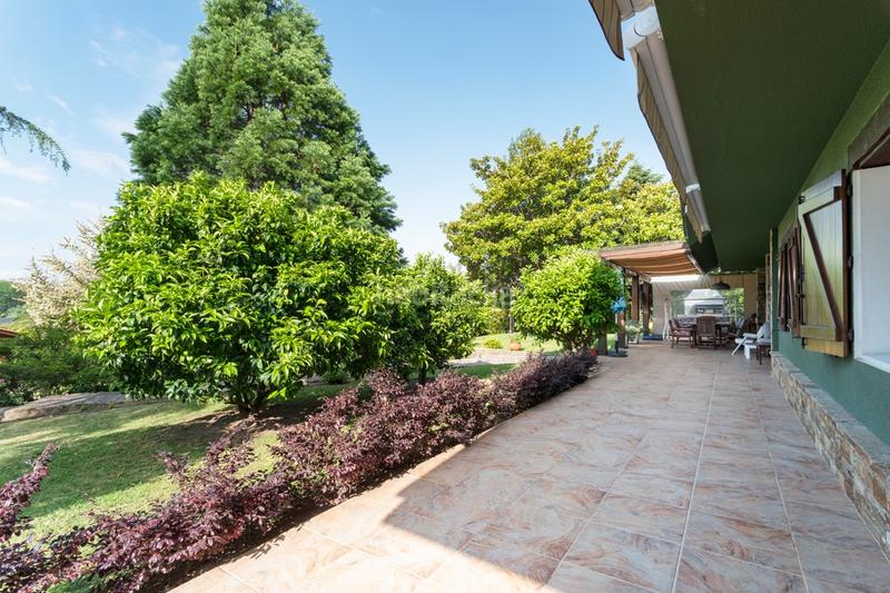 Foto 83c30002-706b-4af5-8497-97ebe3173596. Casa con riscaldamento parcheggio piscina in Nós Oleiros