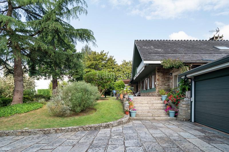 Foto db584c93-fb4b-4459-8d5a-229af6df7295. Casa con riscaldamento parcheggio piscina in Nós Oleiros