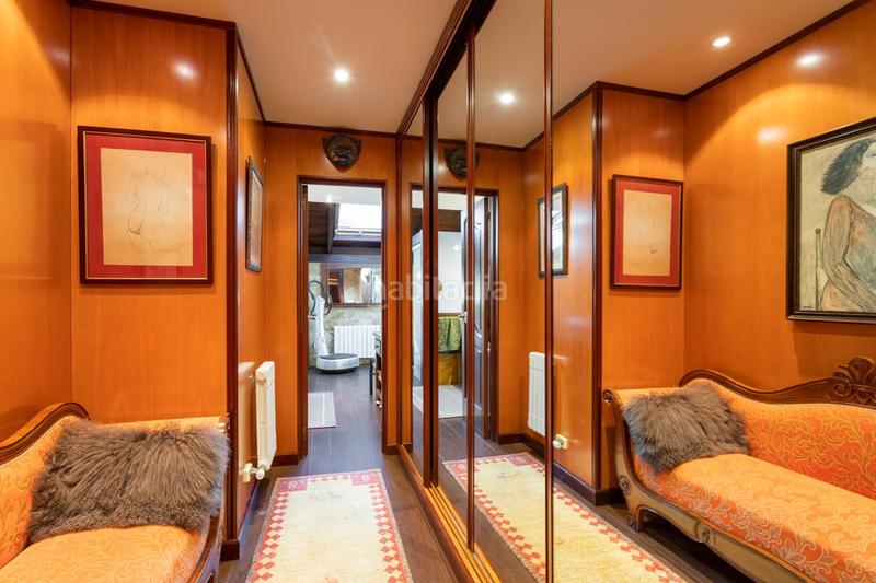 Foto dda86eea-c756-4b13-837c-a40e5452801b. Casa con riscaldamento parcheggio piscina in Nós Oleiros