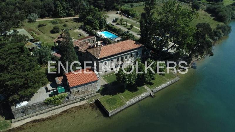 Foto 36c037d3-4256-4bf8-88ad-870f79a4bf4a. Bauernhof mit heizung pool in Neda