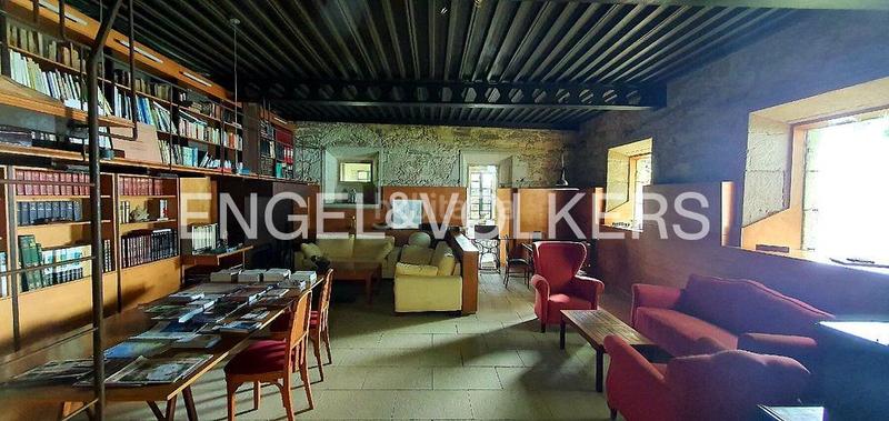 Foto a1f05a45-3446-498f-b8be-36bc73694a47. Bauernhof mit heizung pool in Neda